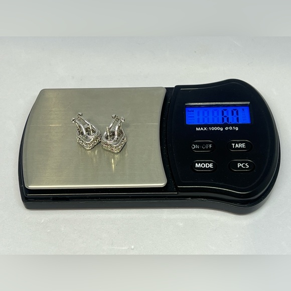 Judith Ripka 925 Sterling Silver Asscher Cut CZ Lever Back Pierced Earrings - Picture 15 of 15